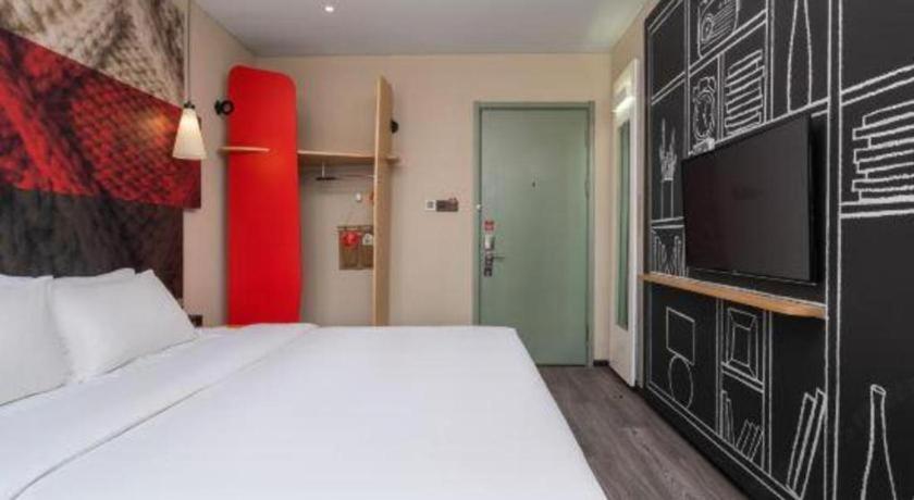 Hotel Ibis Kunming Beijing Rd Zewnętrze zdjęcie